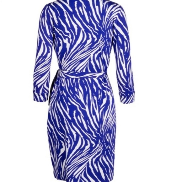 DVF Julian Wrap Dress! Fab! - Picture 2 of 2